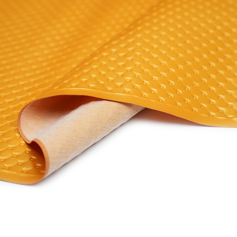 Kohokuvioitu PVC -keinotekoinen nahka koristeeksi